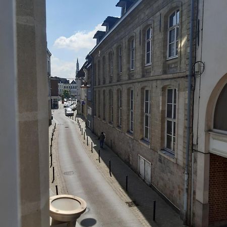 Spacieux Et Cosy Duplex Centre Historique - 2 Chambres - Transport Facile Valenciennes Extérieur photo